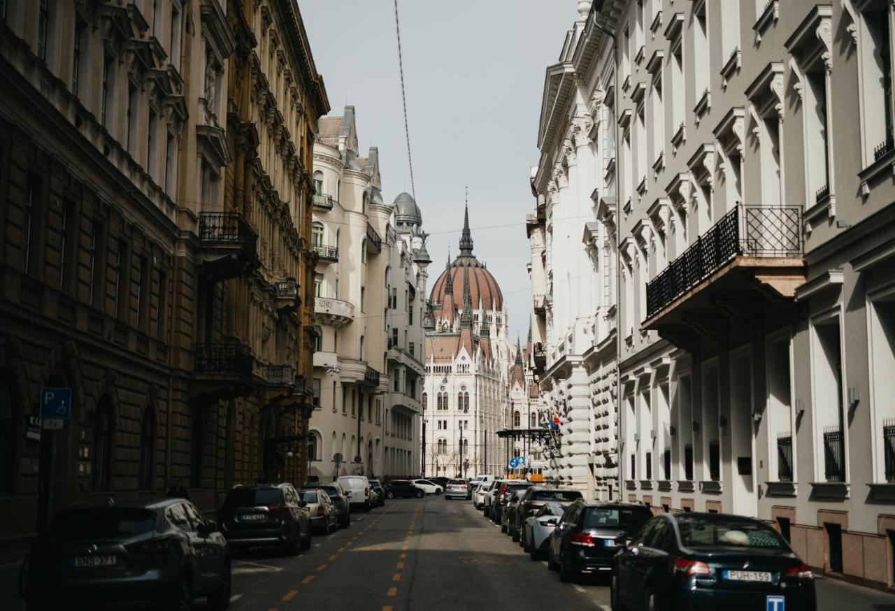 Parliament Exclusive Gallery Budapest Luaran gambar