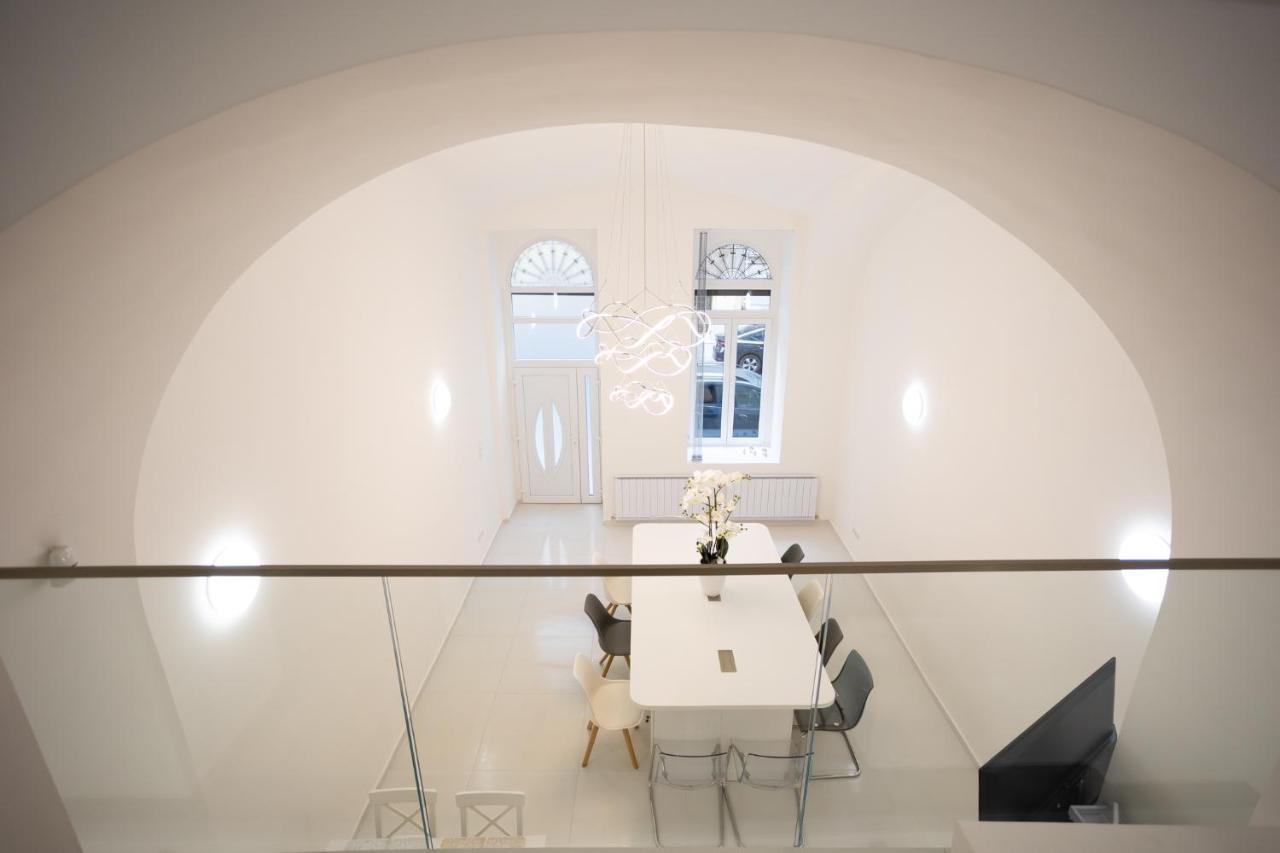 Parliament Exclusive Gallery Budapest Luaran gambar